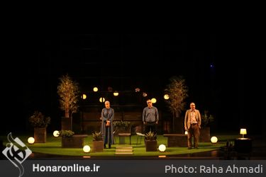 نمایش آن سوی آینه کارگردان علی سرابی 