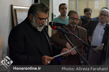 گردهمایی اهالی موسیقی در اعتراض به لغو کنسرت ها در ساختمان خانه موسیقی