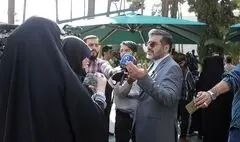 تقدیر وزیر فرهنگ از هوشیاری اهالی فرهنگ و هنر | اسماعیلی: بار اصلی مقوله عفاف و حجاب باید بر دوش دستگاه‌های فرهنگی باشد