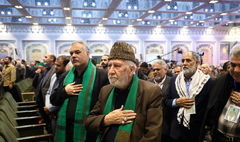 با حضور خادمان و پیشکسوتان حسینی از ایران و ۹ کشور جهان / تجلیل از برگزیدگان خراسان رضوی در تالار قدس حرم مطهر رضوی