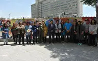 نقاشی گروهی صلح   توسط جمعی از هنرمندان در موزه استاد صنعتی