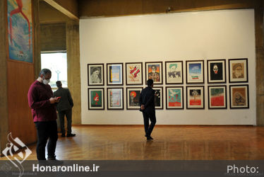 نمایشگاه آثار تجسمی به مناسبت هفته هنر انقلاب اسلامی در فرهنگسرای نیاوران