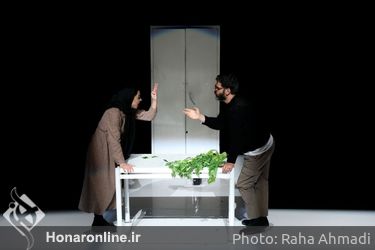 اجرای نمایش‌ «دختران» در چهل و یکمین جشنواره تئاتر فجر - تالار حافظ