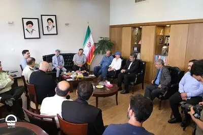 در گردهمایی حمایتی هنرمندان از استمرارطرح پاکسازی حریم تئاتر شهر چه گذشت؟