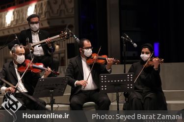 کنسرت آنلاین سالار عقیلی در تالار وحدت