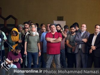 تجمع همدلانه هنرمندان برای حمایت از پاکسازی تئاتر شهر