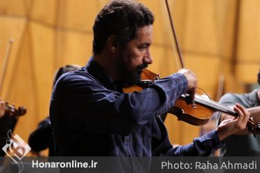 تمرین ارکستر سمفونیک تهران با رهبری منوچهر صهبایی