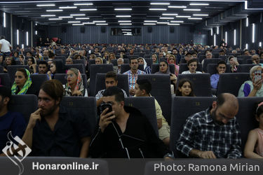 اکران فیلم "ایکس لارج" در سینما آستارا تجریش