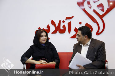 امضای تفاهم‌نامه همکاری میان "هنرآنلاین" و خبرگزاری "آپا" از آذربایجانی