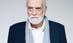 هنوز نقاشی می‌کنم پس هستم