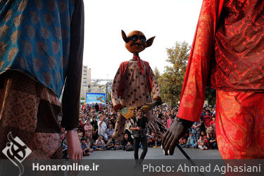 پنجمین روز هفدهمین جشنواره بین‌المللی تئاتر عروسکی تهران- مبارک