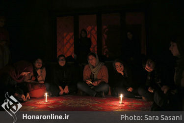 اجرای نمایش "خانه روشنان" در مجموعه هنری کاخ