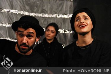 نمایش اسپانیایی (از تپش افتاده) در تماشاخانه جمشید مشایخی