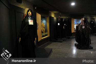 دهمین جشنواره مد و لباس فجر در برج آزادی تهران1