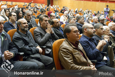  نشست اهالی خانه موسیقی با هدف کمک با زلزله زدگان کرمانشاه در فرهنگسرای نیاوران