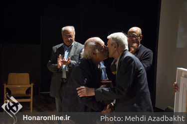 بزرگداشت احمد دامود در خانه تئاتر