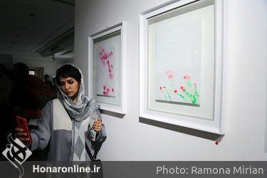 نمایشگاه نقاشی احمدرضا احمدی با عنوان "هزار اقاقیا در چشم تو هیچ بود" در گالری کاما