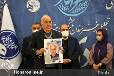 تجلیل از هنرمندان پیشکسوت متولد دی ماه 