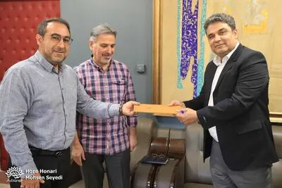 توسعه همکاری مرکز هنرهای تجسمی حوزه هنری و انجمن خوشنویسان ایران