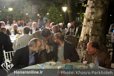 حاشیه مراسم "معرفی ترجمه دیوان حافظ به زبان صربی" در باغ موزه هنر ایرانی