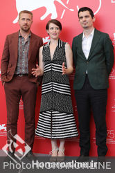 06 Ryan Gosling_ Claire Foy_ Damien Chazelle