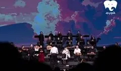 کامکارها به بانوان ادای احترام کردند/ پشت ما به مردم گرم است