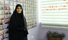 ایران با ثبت ۱۰۰ هزار اثر تاریخی و یک میلیون اثر شبه تاریخی در عرصه اقتصاد جهانی جایگاه مناسبی ندارد / بخش فرهنگ ­و هنر باید از وضعیت طفیلی بودگی به عاملی فعال در کسبِ‌ درآمد تبدیل شود / گزارش معاون وزیر ارشاد از جایگاه جهانی ایران در اقتصاد فرهنگ و هنر