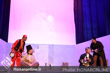 افتتاحیه نمایش "چشم به راه میرغضب" در تماشاخانه سنگلج