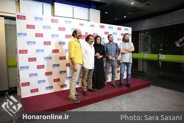 اکران فیلم سینمایی "گذر موقت" در سینما آزادی 