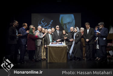 آیین گرامی داشت هفتاد و دومین سالگرد تولد محمد موسوی در فرهنگسرای نیاوران