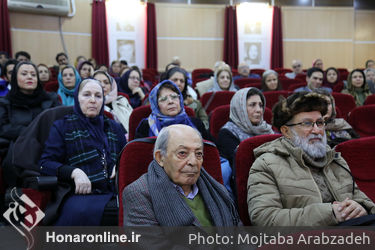 مراسم رونمایی از فرهنگنامه کودکان و نوجوانان