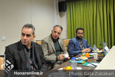 نشست هنرمندان و انجمن‌های استان‌ها با معاون هنری
