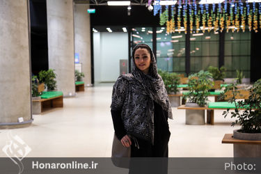 اکران خصوصی فیلم لانه زنبور در باغ کتاب 