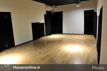 نمایشگاه آثار محبوبه پرنیان در گالری آ