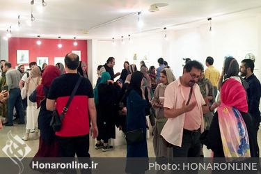 نمایشگاه گروهی تصویرسازی "گل و مرغ و کلاغ" در گالری لاله