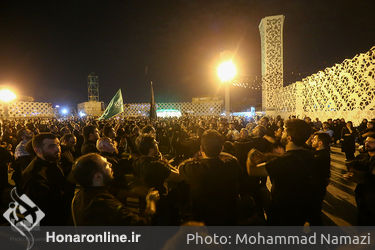 شام غریبان در میدان امام حسین (ع)