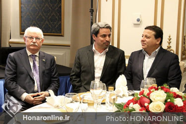 رونمایی از لباس‌های ارکستر ملی ایران و ارکستر سمفونیک تهران  در جام جهانی در هتل اسپیناس پالاس 