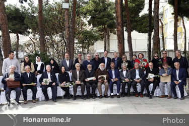 تجلیل از هنرمندان پیشکسوت متولدین اسفندماه 