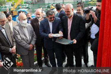 حضور وزیر فرهنگ و ارشاد اسلامی در مراسم رونمایی از مجسمه سعدی