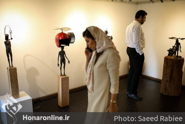  نمایشگاه مجسمه عارف رودباری شهمیری با عنوان "وضعیت ناخوشایند" 