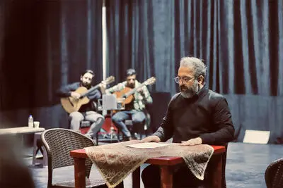 بابک صحرایی با«مرگ با طعم نسکافه» روی صحنه تئاتر