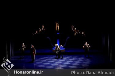 اجرای نمایش‌ «مدق الحنا» از کشور عمان در چهل و یکمین جشنواره تئاتر فجر - تالار وحدت