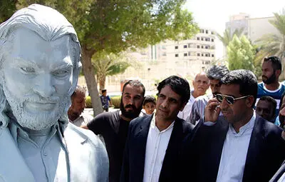 رونمایی از سردیس زنده‌یاد ناصر عبدالهی به تعویق افتاد