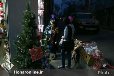 تهران در انتظار سال نو میلادی