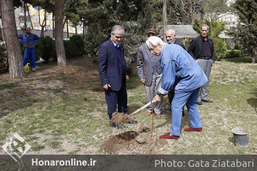 تجلیل از هنرمندان پیشکسوت متولدین اسفندماه 