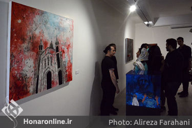 نقاشی چیدمان‌های سحر سیدنژاد با عنوان "شبحی بر جهان سایه افکنده است" در گالری دید 