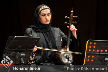 کنسرت گروه موسیقی زنده رود 