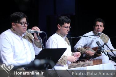 کنسرت گروه موسیقی همراز در فرهنگسرای نیاوران