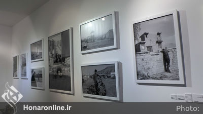 نمایشگاه عکس‌های جاوید تفضلی و سما صفایی در گالری سایه پلاس