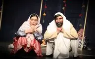 زنده نگاه داشتن گونه‌های نمایش ایرانی جذابیت تئاتر ما را دو چندان می‌کند/ روایت امین اکبری‌نسب از بازی در نمایش 